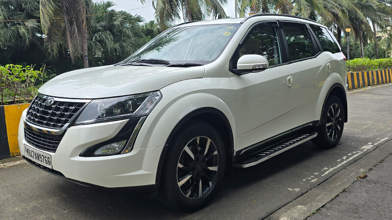Mahindra XUV500 W11 (O) AT 2020 Diesel